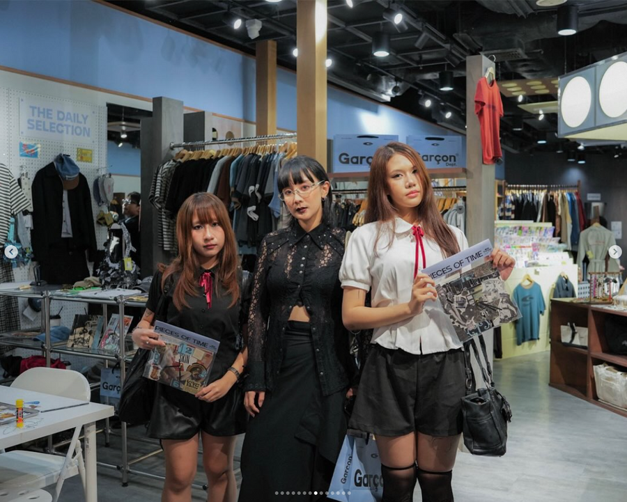 Garcon Dept. customers in store — 13