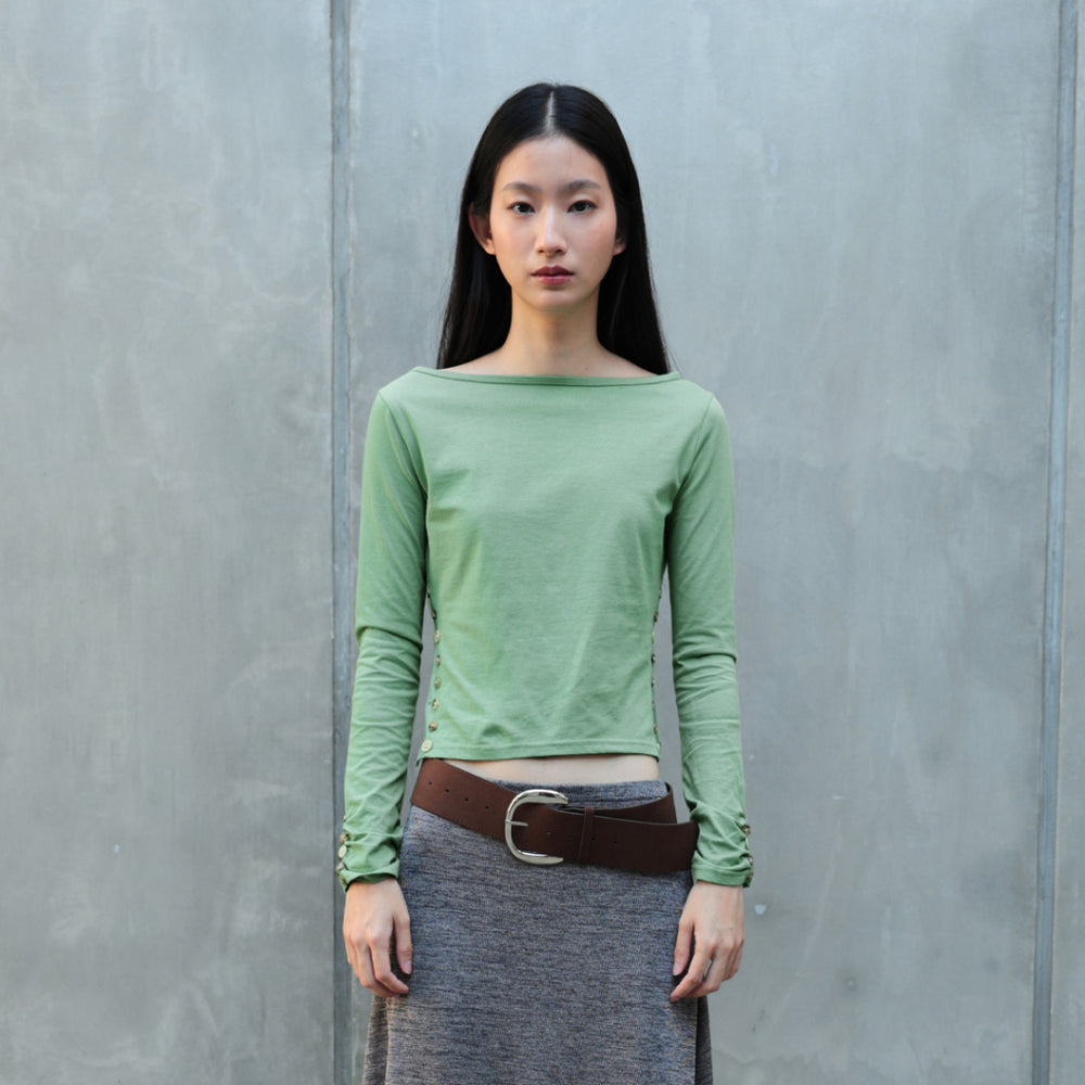 Buttons light green long-sleeved shirt
