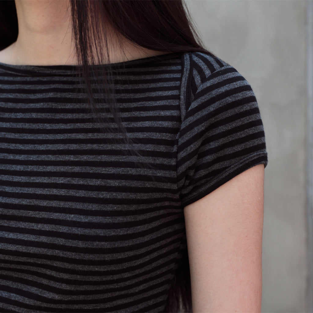 Black stripe boat neck baby tee — 3