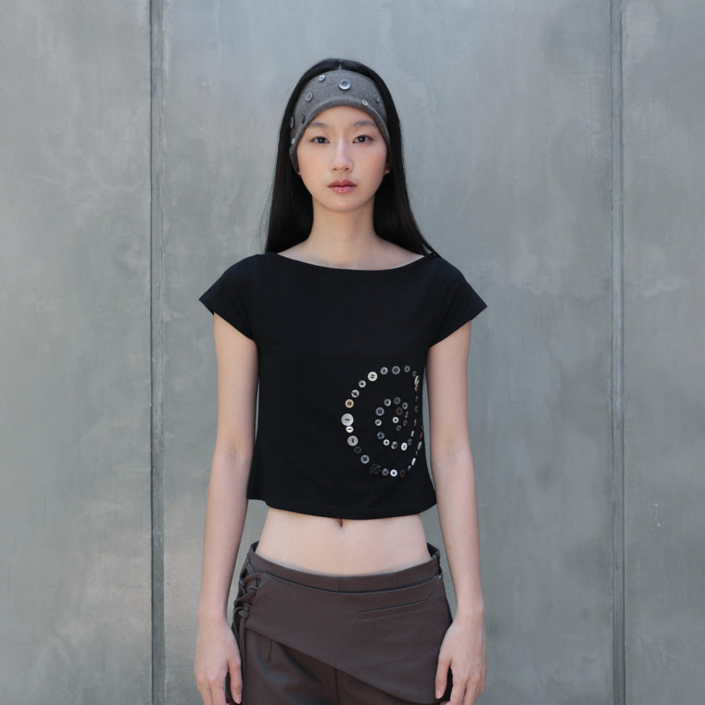 Spiral pattern baby tee — 1