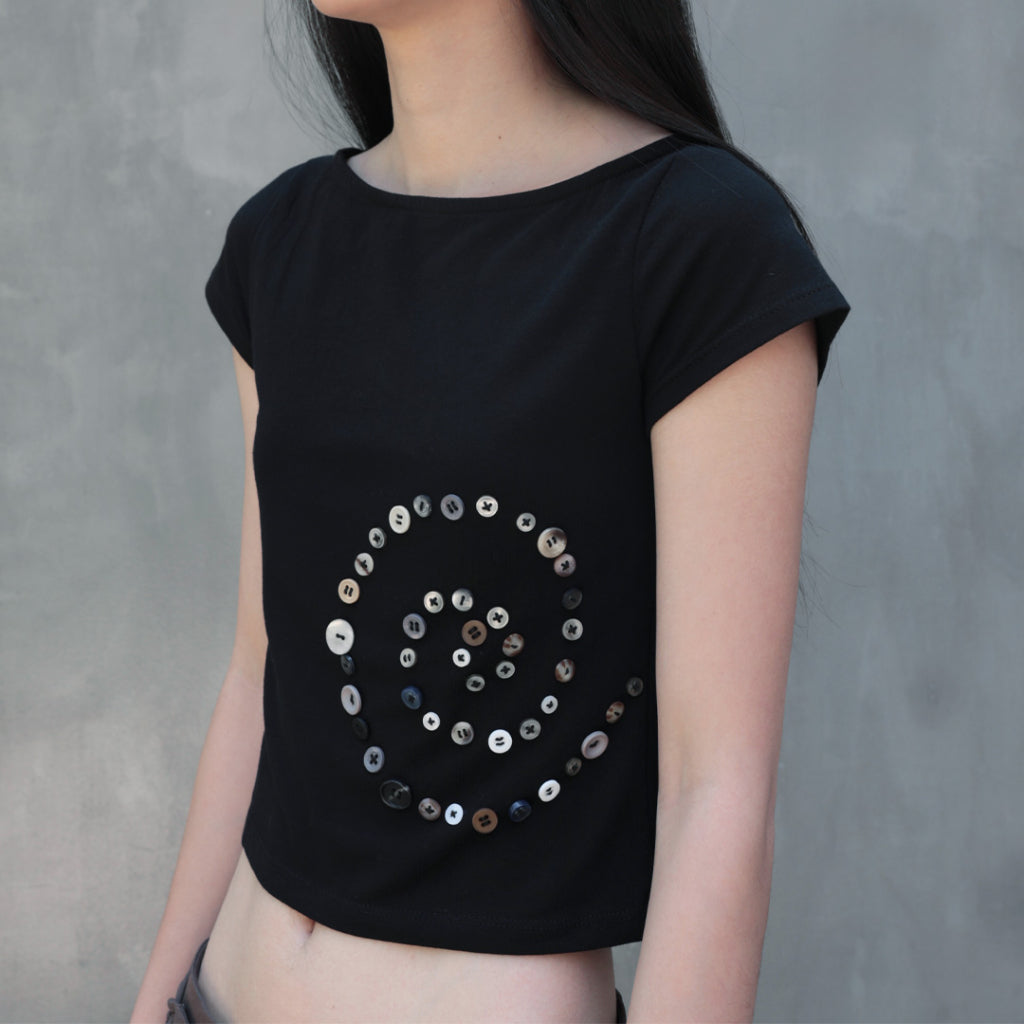 Spiral pattern baby tee — 2