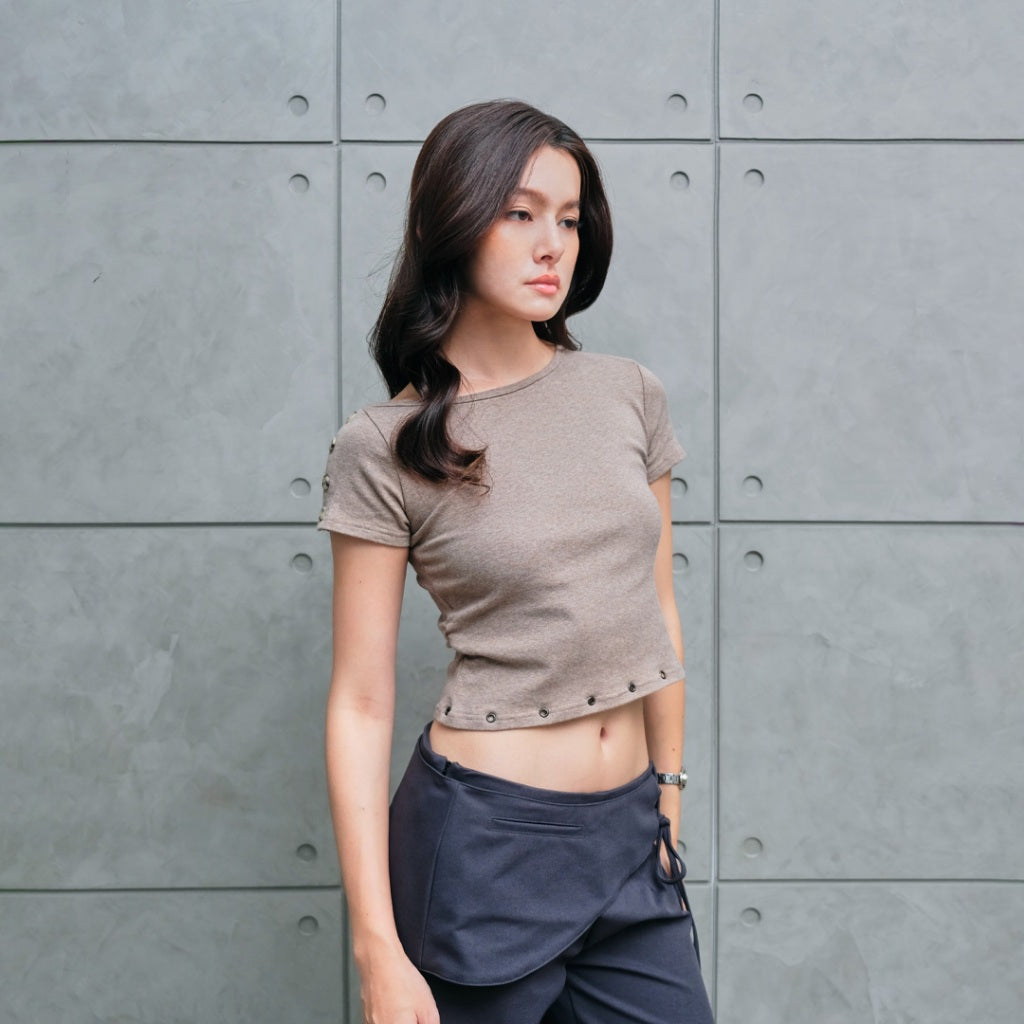 Button closure off-the-shoulder top