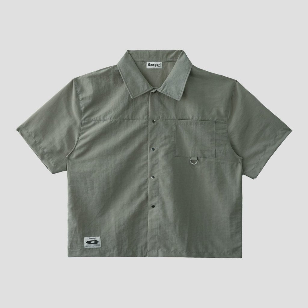 D-shaped ring shirt