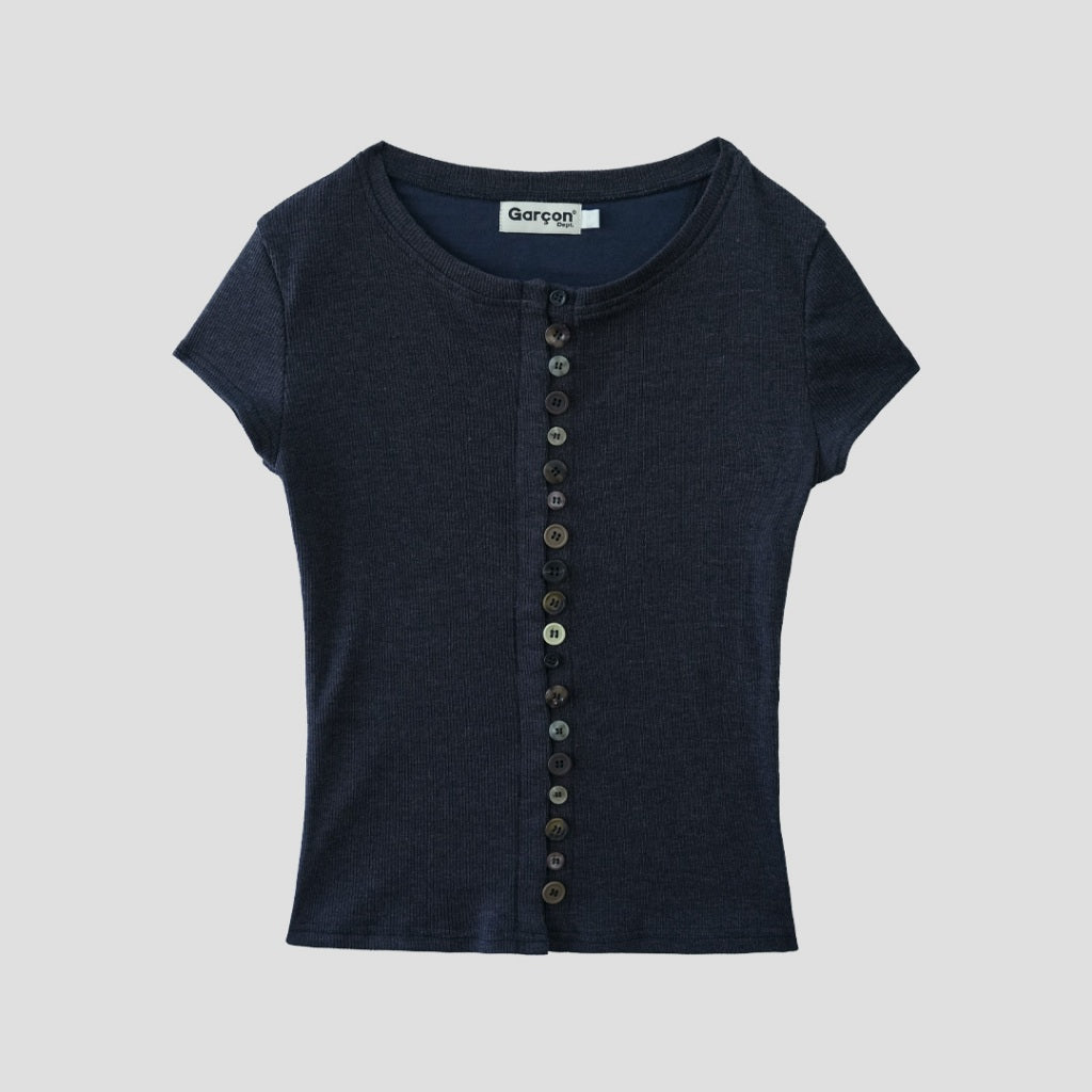 straight buttons light gray baby tee