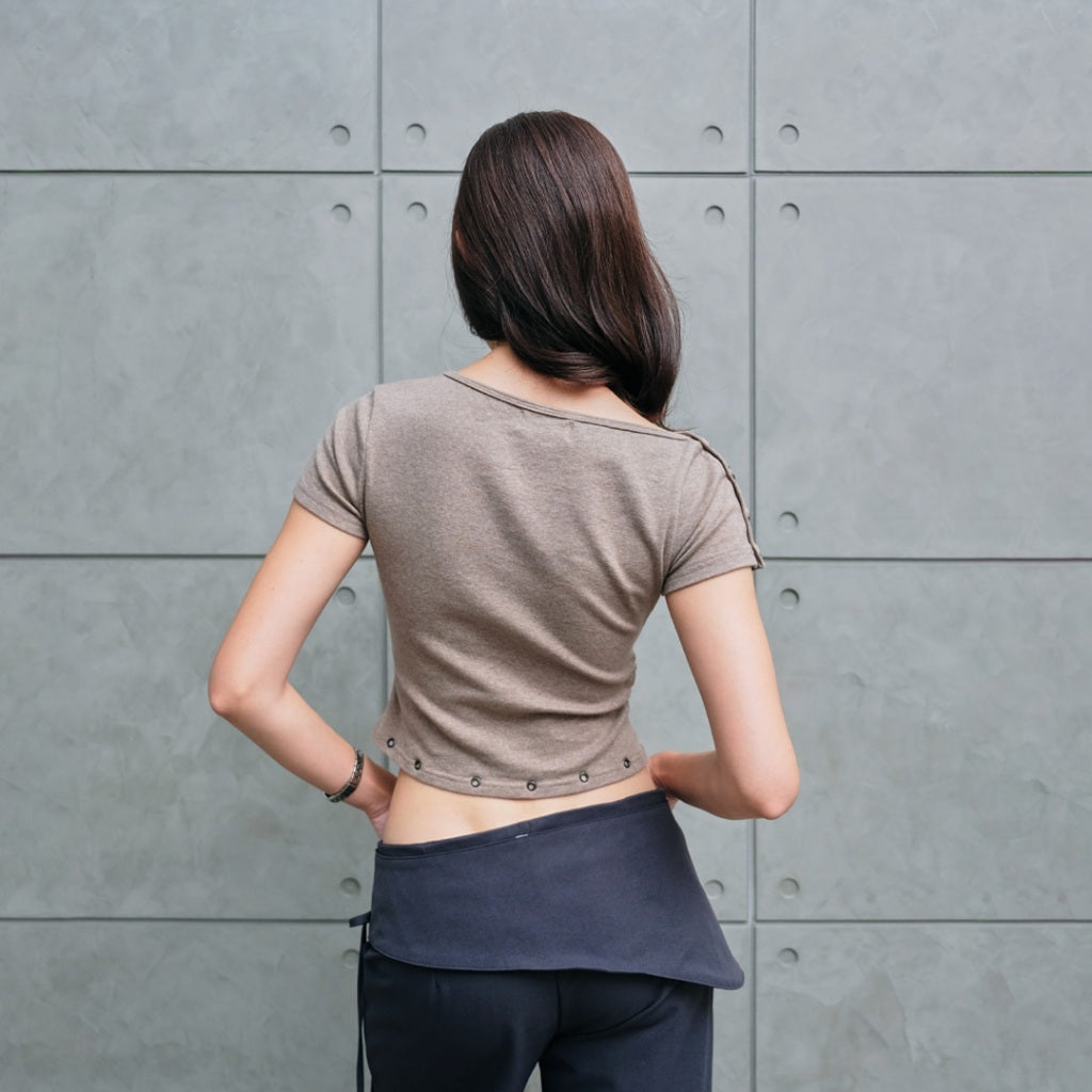 Button closure off-the-shoulder top
